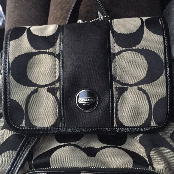 Back Pack - Picture 6 of 8